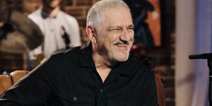 Νίκος Πορτοκάλογλου χαμόγελο