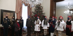 Πρωτοχρονιάτικα κάλαντα στο Προεδρικό Μέγαρο