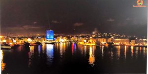 Το λιμάνι του Πειραιά "φόρεσε" τα γιορτινά του