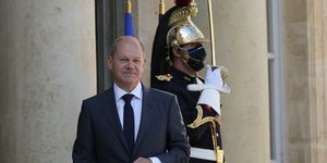 Ο Όλαφ Σόλτς σε παλιότερη επίσκεψή του στο Παρίσι