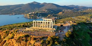 σουνιο τουριστες