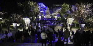 στολισμενο συνταγμα 