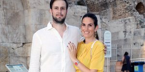 Αναστασία Καίσαρη: Βόλτα με την κόρη και τον σύζυγό της