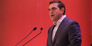 Ο Αλέξης Τσίπρας σε ομιλία