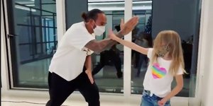 Ο Χάμιλτον προπονείται με τη βοήθεια της ανιψιάς του