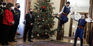 βρακοφοροι σακελλαροπουλου