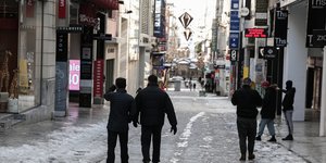 χιόνια στην ερμού