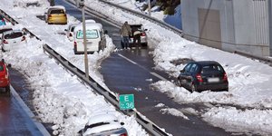 Αττική Οδό, εγκλωβισμένα ΙΧ
