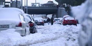 Χιλιάδες ήταν οι εγκλωβισμένοι στην Αττική Οδό