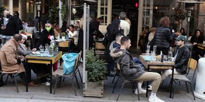 τραπεζια καφε 