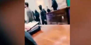 επίθεση σε καθηγητή στην ΑΣΟΕΕ