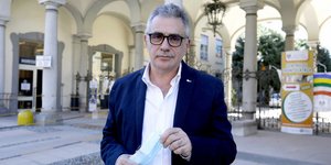 Ο διευθυντής του νοσοκομείου «Γκαλεάτσι» στο Μιλάνο, που έχει γίνει στόχος αρνητών και αντιεμβολιαστών