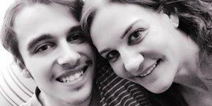 O Γιάννης με τη μητέρα του, Αδα Σταματάτου