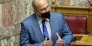 κυβερνητικός εκπρόσωπος Γιάννης Οικονόμου