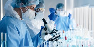 εργαστηριο γιατροι 