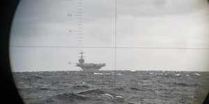 Το αεροπλανοφόρο Harry S. Truman στα ανοιχτά της Κρήτης