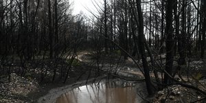 καμενα νερο λασπη