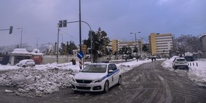 Η Κατεχάκη αποκλεισμένη λόγω της έντονης χιονόπτωσης