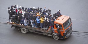 διαδηλωτές στο καζακστάν