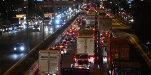 κίνηση στους δρόμους