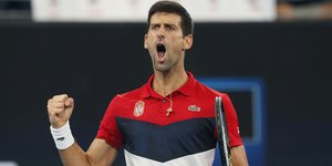 Ο Νόβακ Τζόκοβιτς με το λογότυπο της Lacoste στα ρούχα του