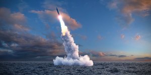 εκτόξευση πυραύλου