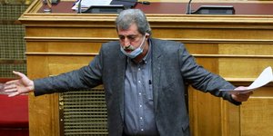 Ο Παύλος Πολάκης δημιούργησε νέο επεισόδιο στη Βουλή 