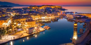 Το ρέθυμνο τη νύχτα, από drone