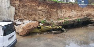 Ρόδος, τοίχος συνέθλιψε δύο αυτοκίνητα