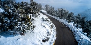 στροφη χιονια 