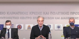 Ο Χρήστος Στυλιανίδης κάνει ανακοινώσεις για την κακοκαιρία Ελπίδα