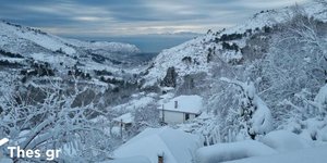 Εντυπωσιακή εικόνα από τη χιονισμένη Θάσο