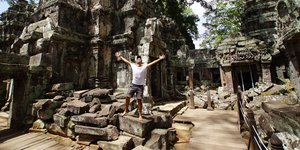 Ο Βασίλης Ιγγλέζης στην Καμπότζη