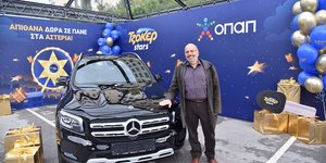 Ιάκωβος Καπότσης, μεγάλος νικητής TZOKEΡ Stars
