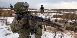 Ρώσοι στρατιώτες σε άσκηση στη Λευκορωσία