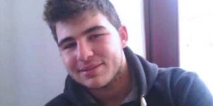 Ο 25χρονος που παραδόθηκε για τη δολοφονία του Αλκη Καμπανού