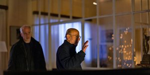 αγγελοπουλος δεξι χερι ορθιο 