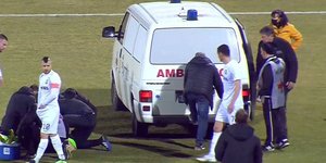«Φράκαρε» η πόρτα του ασθενοφόρου