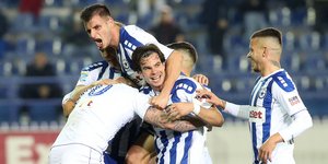 Οι παίκτες του Ατρομήτου πανηγυρίζουν