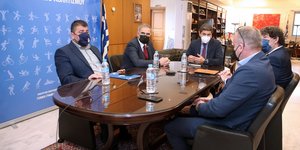 Συνάντηση Αυγενάκη με προέδρους πρωταθλημάτων