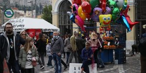 μπαλονια μοναστηρακι πλατεια