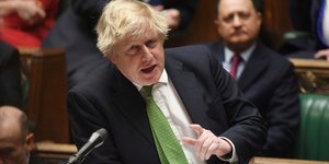 Ο Μπόρις Τζόνσον ενημερώνει τη Βουλή των Κοινοτήτων για την Ουκρανία