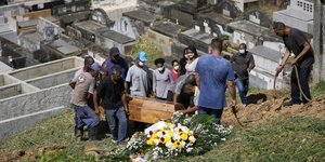 Ανεβαίνει ο αριθμός των νεκρών στη Βραζιλία