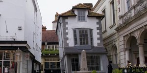 το στραβό σπίτι του Ουίνδσορ 