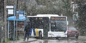 Έντονη χιονόπτωση στον Διόνυσο