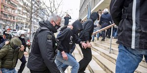 Συλληφθέντες