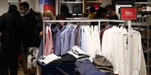 εκπτωσεις πουκάμισα 