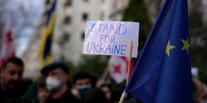 Διαδηλώσεις υπέρ της Ουκρανίας σε ευρωπαϊκές χώρες