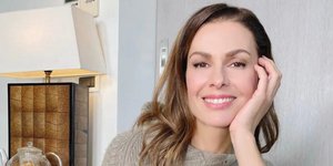 Η Τζίνα Αλιμόνου