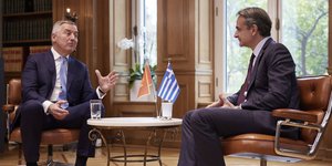 Κυριάκος Μητσοτάκης με πρόεδρο Μαυροβουνίου